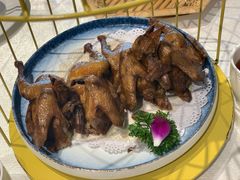 红烧乳鸽-光明招待所(邦凯科技园店)