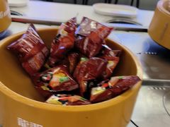 -龍歌自助小火锅(芝罘万达店)