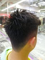 -COMO SALON 烫染可茉发型