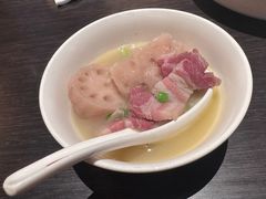 金秋贡藕炖风肉-庐灶江南·江南菜·四合院Bistro(东直门·华侨夜泊君亭店)
