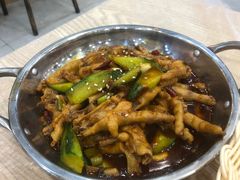 -江城燕子大排档(江汉路步行街店)