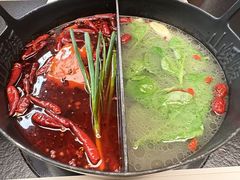 草本原汤-山缓缓火锅(上海闵行龙湖店)