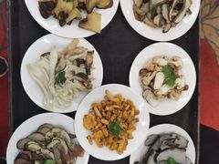 -天宜隆蘑菇宴火锅(石景山旗舰店)