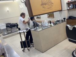 -MARTIN'S BARBER SHOP男士理发馆