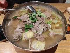 -川堂风·跷脚牛肉·乐山爆炒(宝山日月光店)