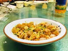 三鲜焖子-回味香酒店(莱山店)