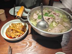 -全牛匠·乐山跷脚牛肉(西单华威约饭街店)