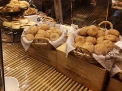 -东哥面包(江宁大润发店)