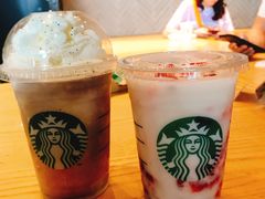 -星巴克(广州南站A18检票口楼上)