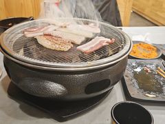 -啊美丽炭火烤肉(滑翔一店)