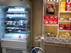 -85度C(生甜甜圈研究工坊·上海平凉店)