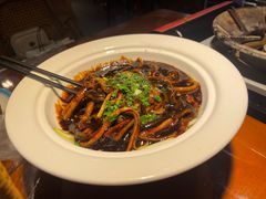 -魏铭鱼头捞饭(晋阳路店)