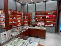 -吴良材眼镜(南翔印象城MEGA店)