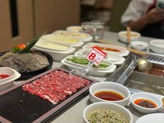 -海底捞火锅(新松江路生日主题店)