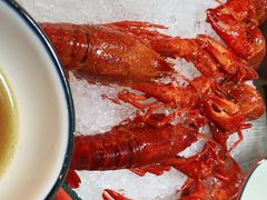 -虾弄弄海派小龙虾·牛羊蝎子火锅