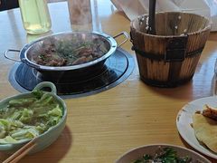 -大众跷脚牛肉馆·非遗传承单位(峨眉山店)