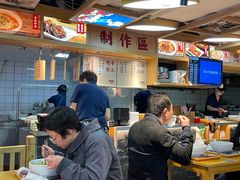-呷佬·长沙手工米粉(金沙江路店)