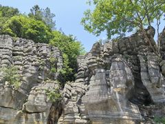 -梭布垭石林景区