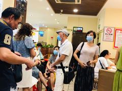 等位区-又一间茶点轩(百汇广场店)