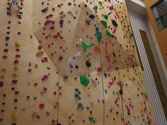-ROCKPLUS攀岩馆(环宇城店)