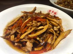 鱿鱼炒肉丝-天下客饭店(中山路店)