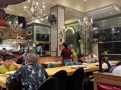-玛格萝妮比萨屋(四平店)