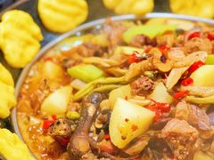 -屈夫人地锅鸡(南充店)