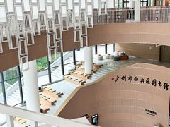 -广州市白云区图书馆