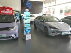 -比亚迪上海弘仁4S(杨浦店)