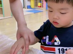 -黄浦乐烁龙鱼宝贝托育园(海潮路校区)