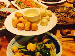 -闯关东东北农家菜(崂山石老人店)