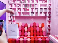 -Dior迪奥(上海世茂广场店)