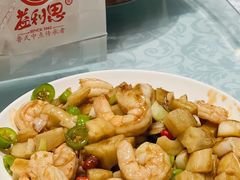 -泉畔人家·老济南经典鲁菜(大明湖店)