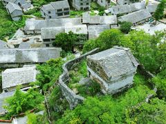 -高荡千年布依古寨旅游景区
