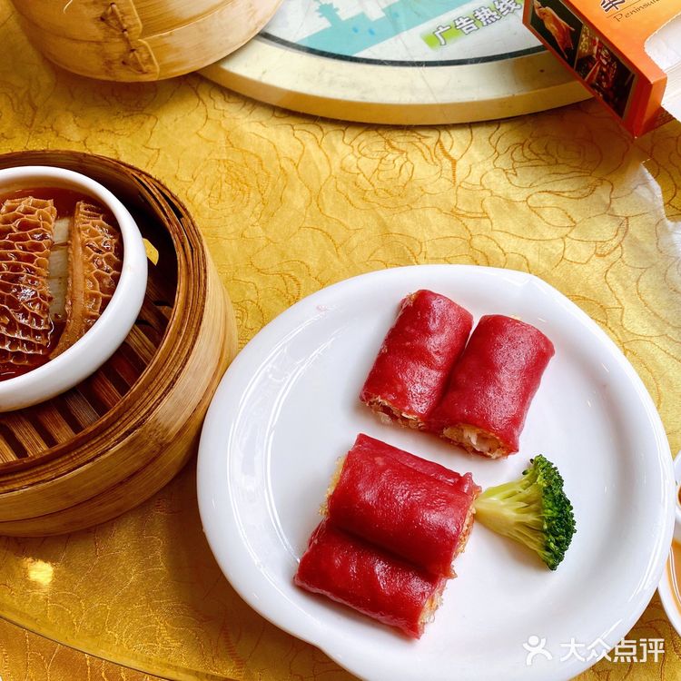 老字号！！喝早茶最佳选择！好吃！[调皮]