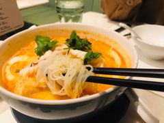 -港丽餐厅(高德置地店)