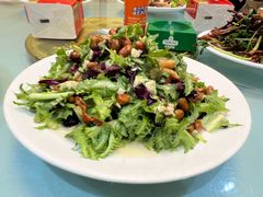 -超越海鲜屋(飞龙物业店)