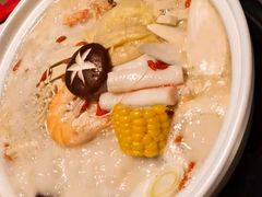 -三人行骨头王火锅(长寿店)