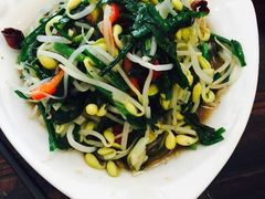 凉拌韭菜豆芽-苗氏卷子鸡(张掖金鸿大厦店)