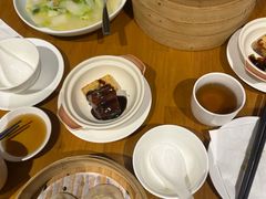 -乐忻皇朝(上海中心大厦店)