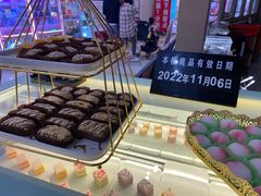 -钱小主·自助回旋烤肉火锅餐厅(东方新天地店)