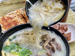 -鸭小妹鸭血粉丝(老门东店)