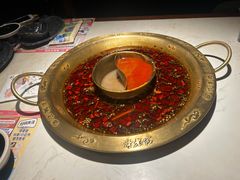 -哥老官重庆美蛙鱼头(虹口龙之梦店)