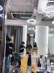 -ON STAR SALON