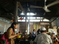 -忆秦园小笼包(惠山古镇总店)