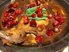 鲽鱼头泡油条-宋庄魁元艺术餐厅