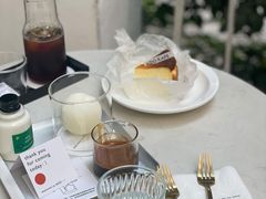 -ADO KAFE(大学城店)