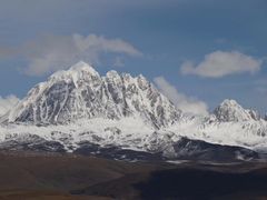 -亚拉雪山风景区