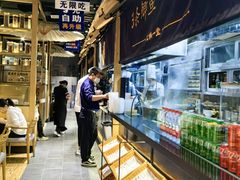 -九锅一堂酸菜鱼(学府凯德店)