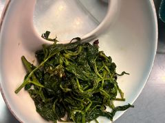 -乡村馕坑肉·烧烤·新疆菜·本地人更爱吃(阿勒泰首店)
